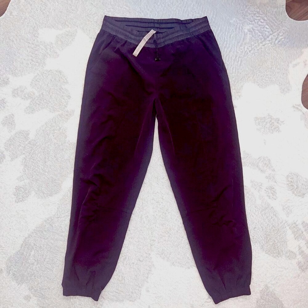 Lululemon Jogger Lightweight Elastic Drawstring Black Pant